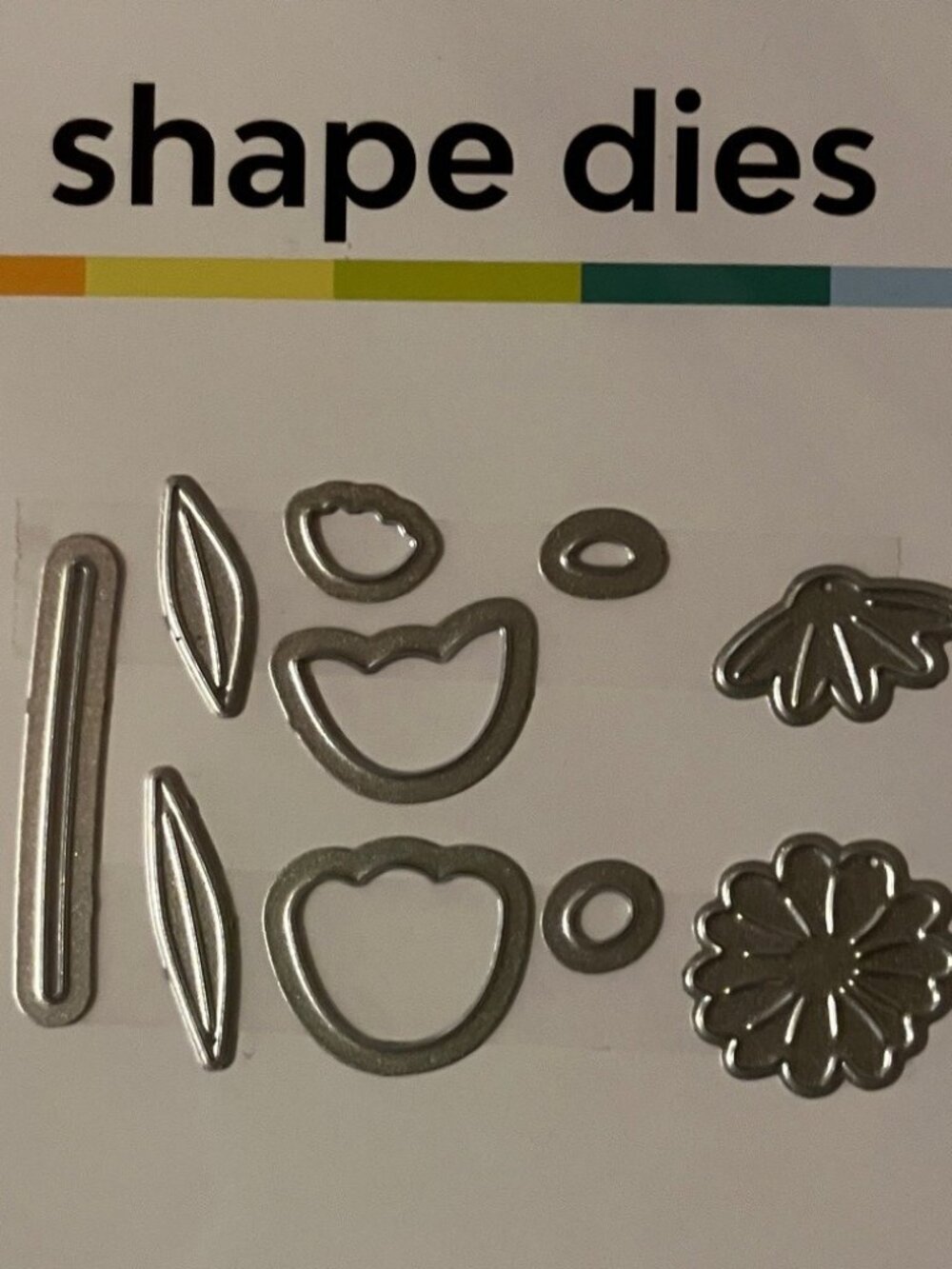Scrapbook.com shape dies mini flowers NEW